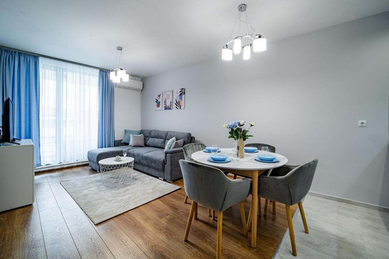 Brand New Downtown Apartment Varna Exterior photo